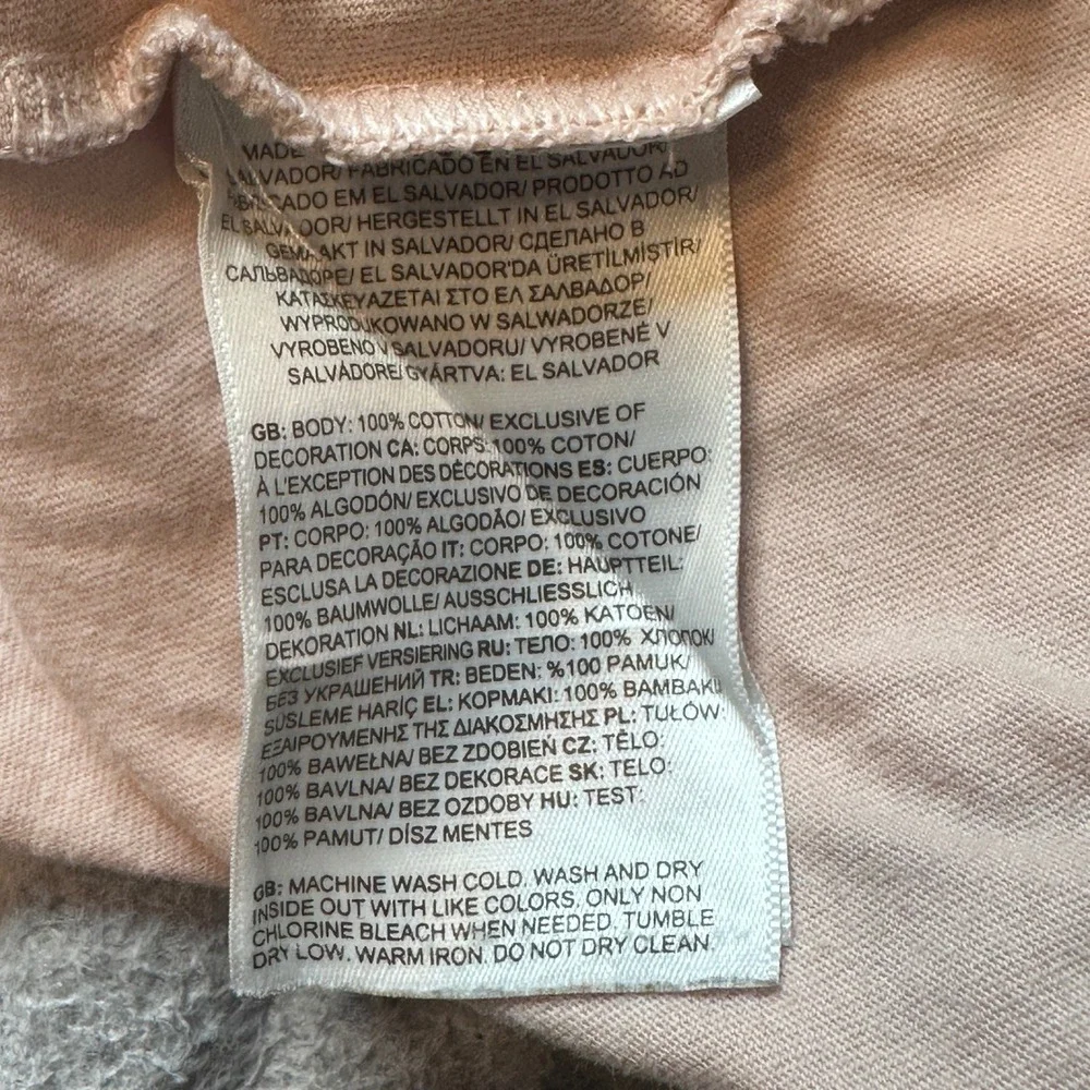 The North Face T-Shirt Womens L Peach Vertical Logo Graphic Cotton Short Sleeve - Picture 4 of 10